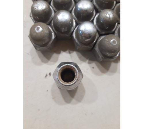 Комплект колесных гаек(20шт.)