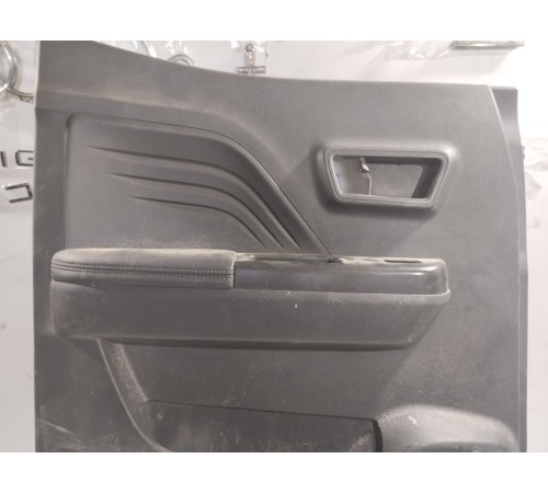 Обшивка двери задняя левая