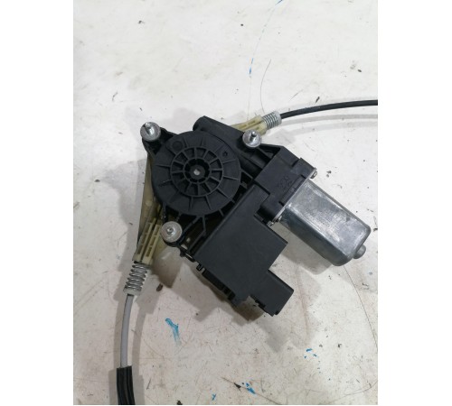 Стеклоподьемник,задний правый