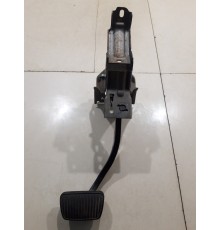 Педаль тормоза/сцепления