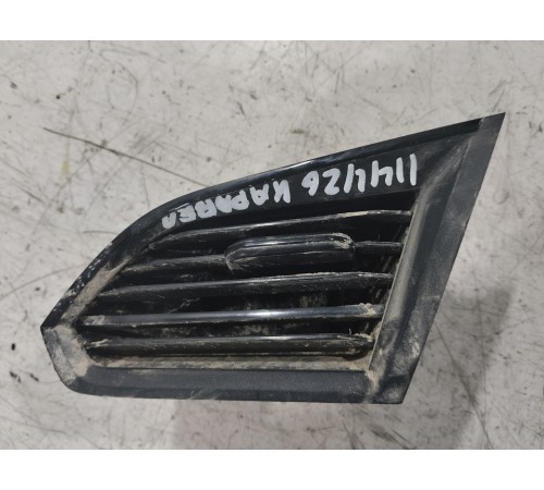 Воздушный дефлектор передний левый