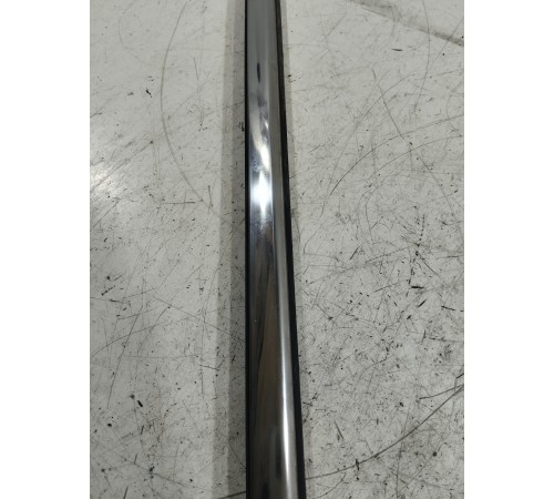 Молдинг стекла задний левый