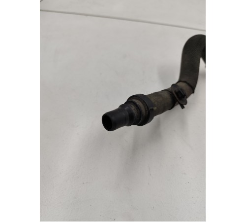 Патрубок системы охлаждения