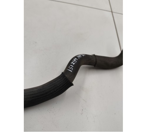 Патрубок системы охлаждения