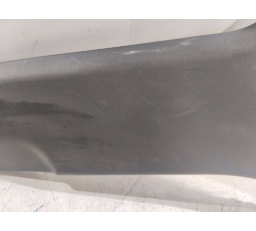 Обшивка центральной стойки правая нижняя