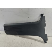 Обшивка центральной стойки правая нижняя