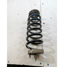 Пружина задняя