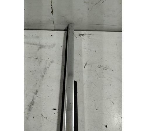 Уплотнитель стекла (задний левый наружный)