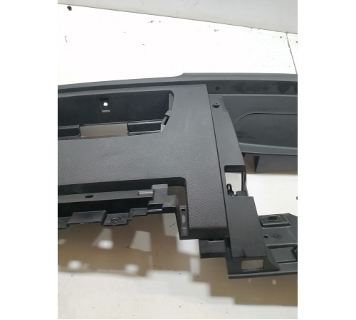 Накладка торпедо правая нижняя под бардачок