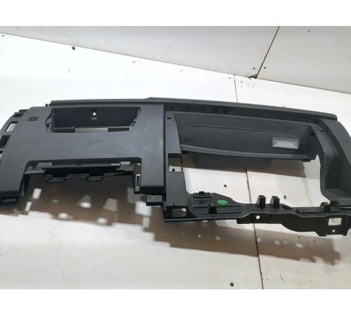 Накладка торпедо правая нижняя под бардачок