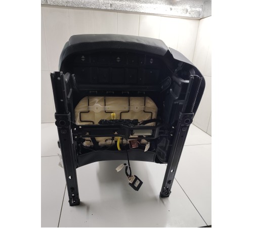 Сиденье переднее левое