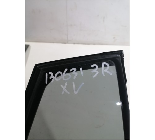 Стекло двери заднее правое форточка