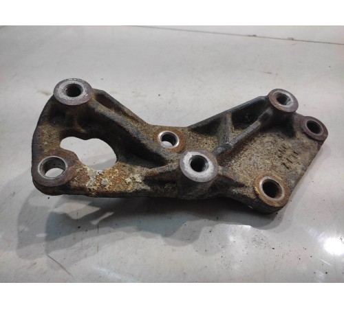 Кронштейн АКПП