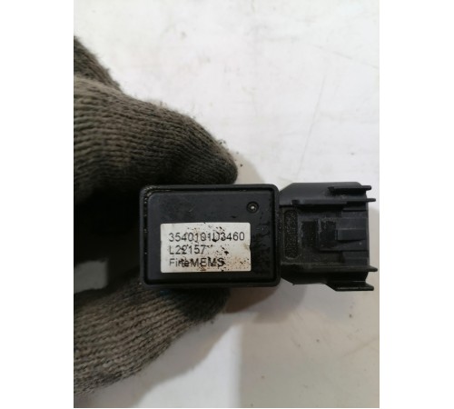 Датчик давления вакуумного усилителя тормозов