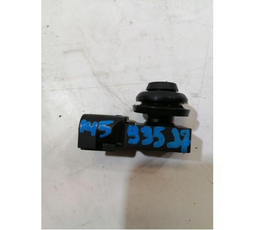 Датчик давления вакуумного усилителя тормозов