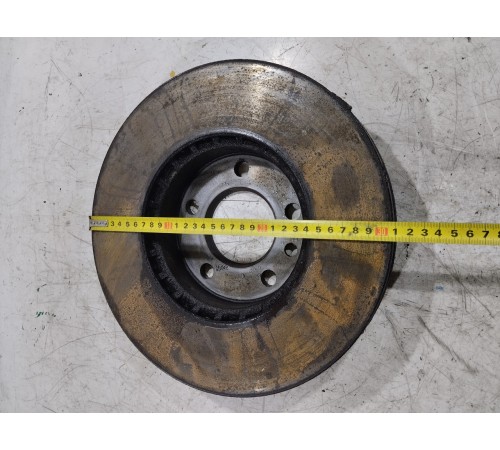 Тормозной диск передний левый