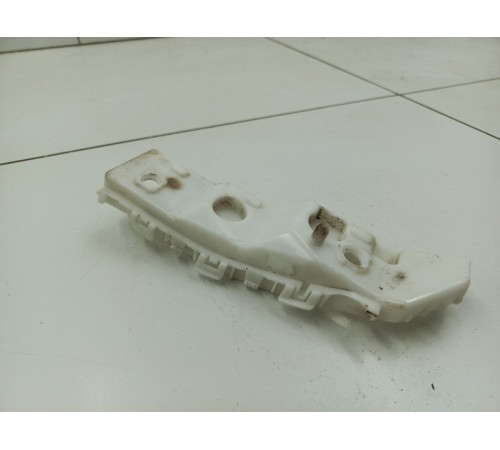 Кронштейн бампера