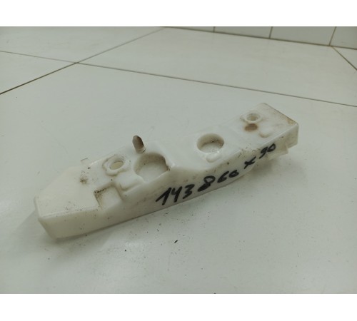 Кронштейн бампера