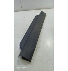 Накладка порога (передняя левая)