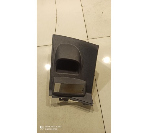 Накладка приборной панели рулевой колонки левая