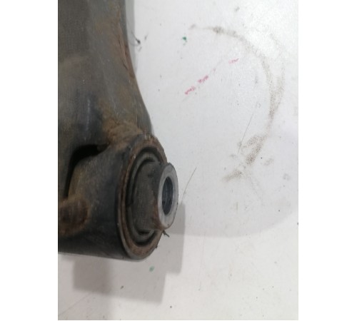 Рычаг подвески передний левый нижний