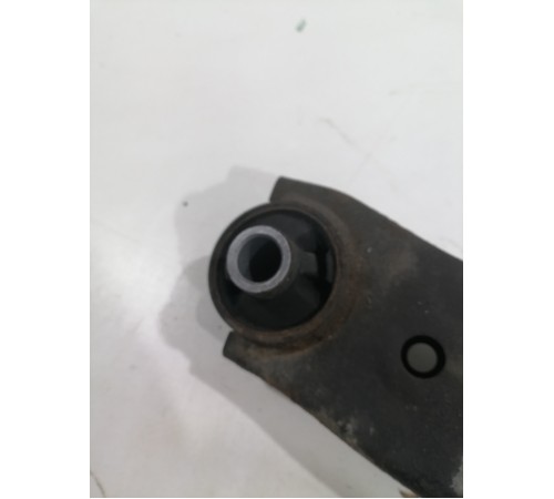 Рычаг подвески передний левый нижний