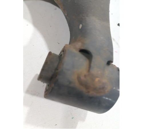 Рычаг подвески передний левый нижний