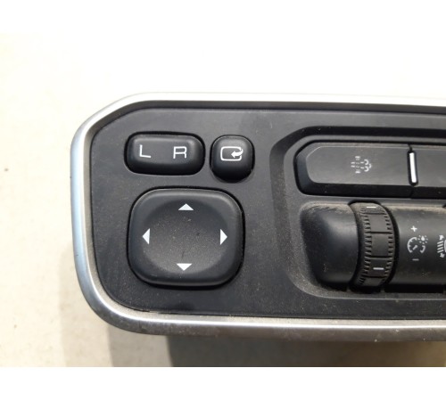 Блок управления светом фар/зеркалами