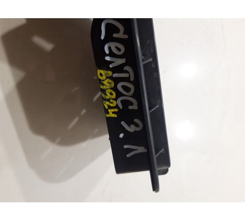 Решетка вентиляционная (задняя левая)