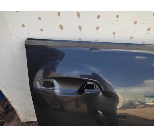 Дверь(передняя правая)