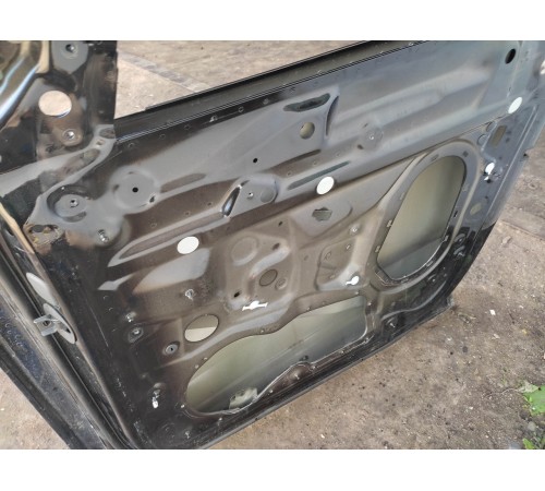 Дверь(передняя правая)