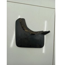 Брызговик задний левый 