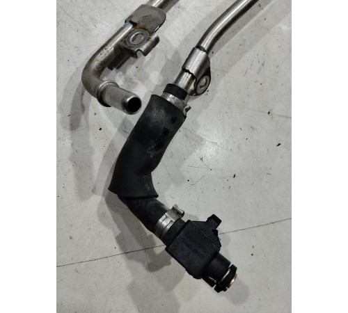 Патрубок системы охлаждения (металлический)