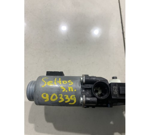 Моторчик стеклоподъемника (задний правый)