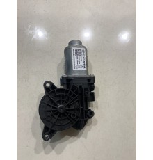 Моторчик стеклоподъемника (задний правый)