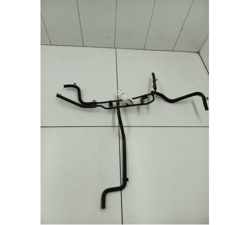 Патрубок системы охлаждения металический