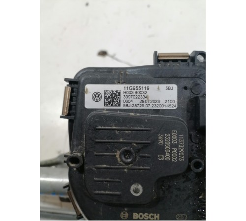 Трапеция стеклоочистителя (передний) в сборе