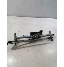 Трапеция стеклоочистителя (передний) в сборе