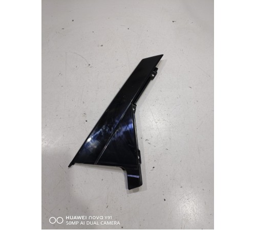 Накладка двери (задняя правая)