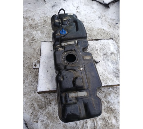 Бак топливный