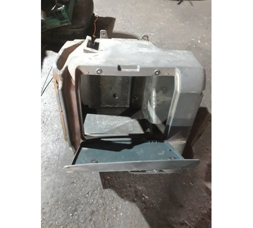 Ящик для инструментов левый