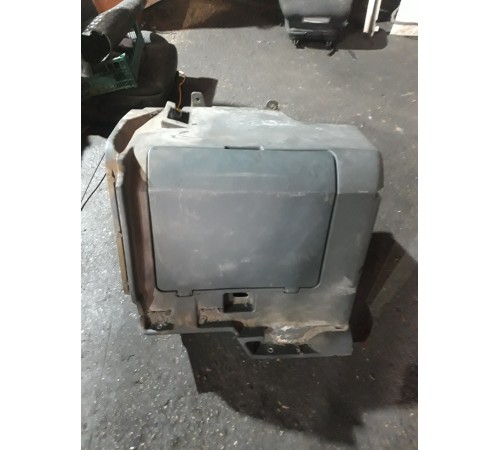 Ящик для инструментов левый