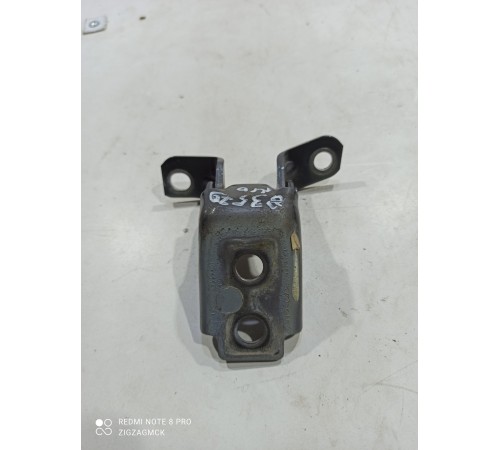 Петля передняя левая верхняя