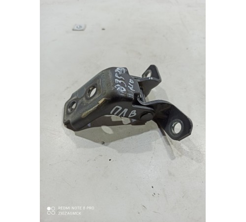 Петля передняя левая верхняя