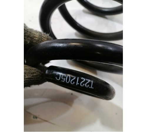 Пружина подвески задняя