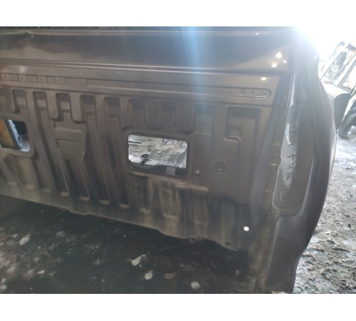 Задняя стенка кузова