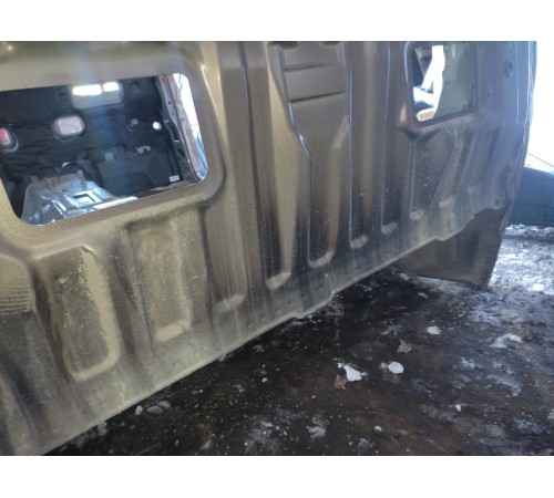 Задняя стенка кузова