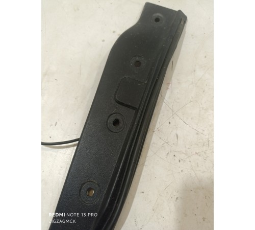 Датчик закрытия багажника правый