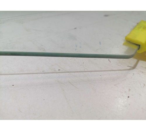 Стекло двери переднее правое