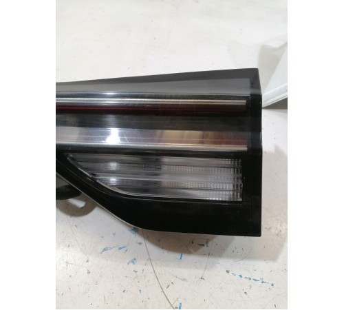 Фонарь задний правый внутренний